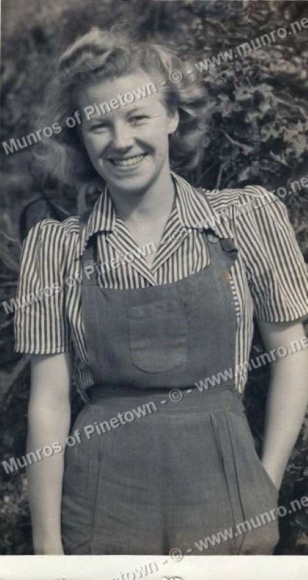 Daphne Vera Munro